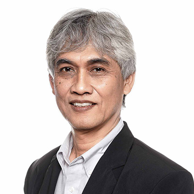 Ar. Hendrajaya  Isnaeni, IAI