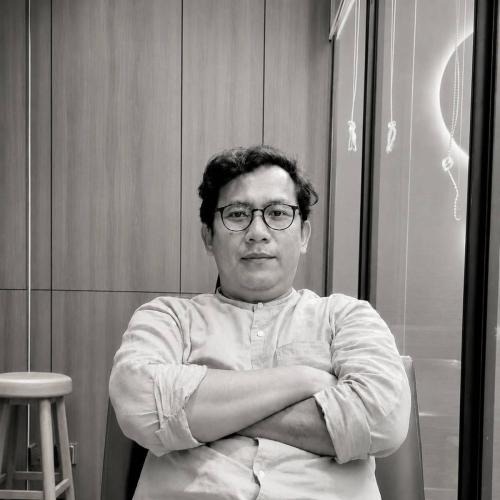 Ar. Angger Pungkhasan. IAI